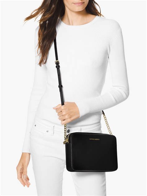 michael kors crossbody bag jet set black|Meer.